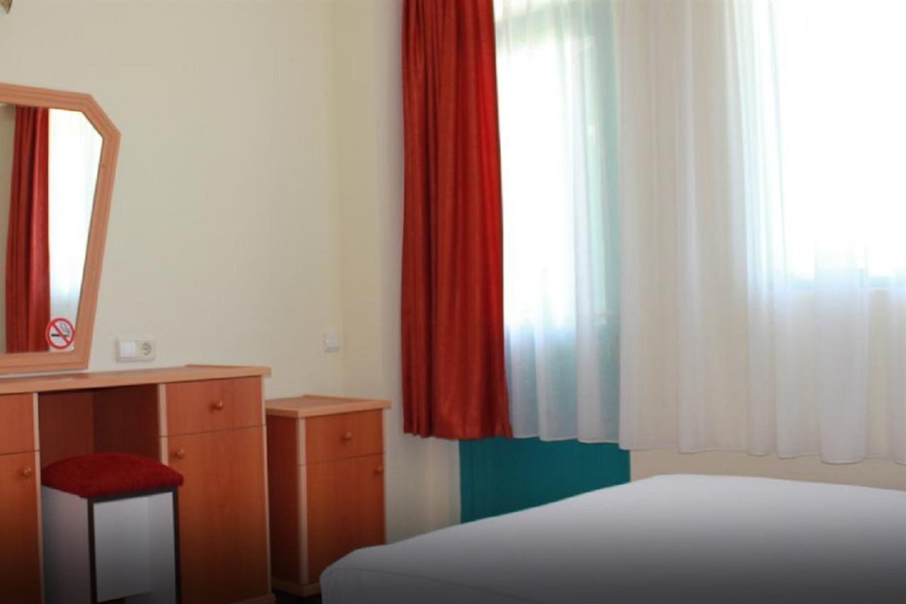 Gazipasa Star Otel Сиде Екстериор снимка